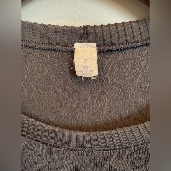 Lululemon Rest less Pullover 8 - Picture 5 of 7